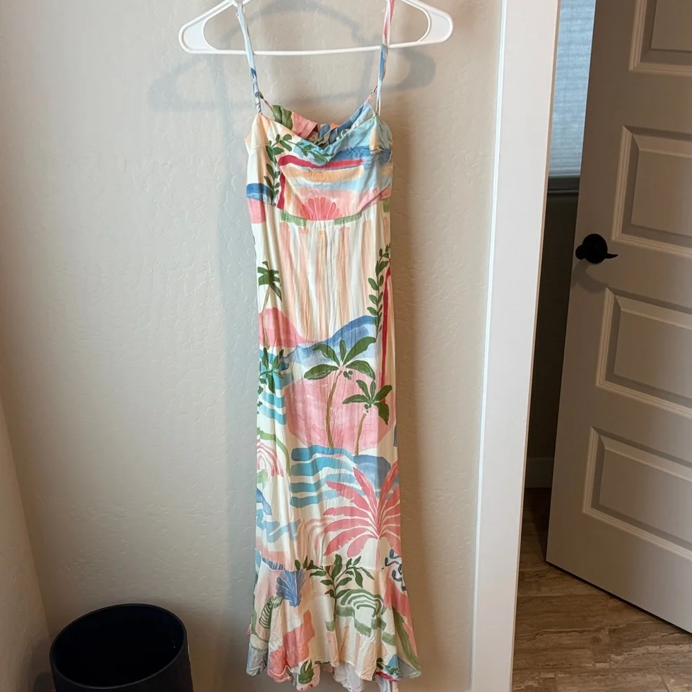 Maxi Dress with Back Cut Out - Picture 1 of 2